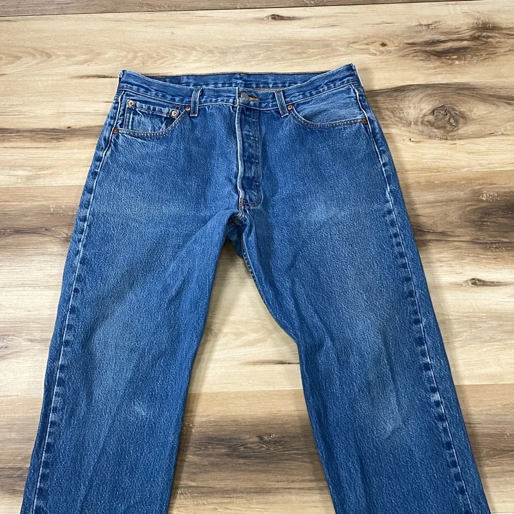 Levi's 501 Jeans Mens 36x32 Heritage 100% Cotton Straight Leg Blue Medium Wash
